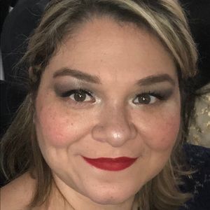 Meet your Posher, Erika